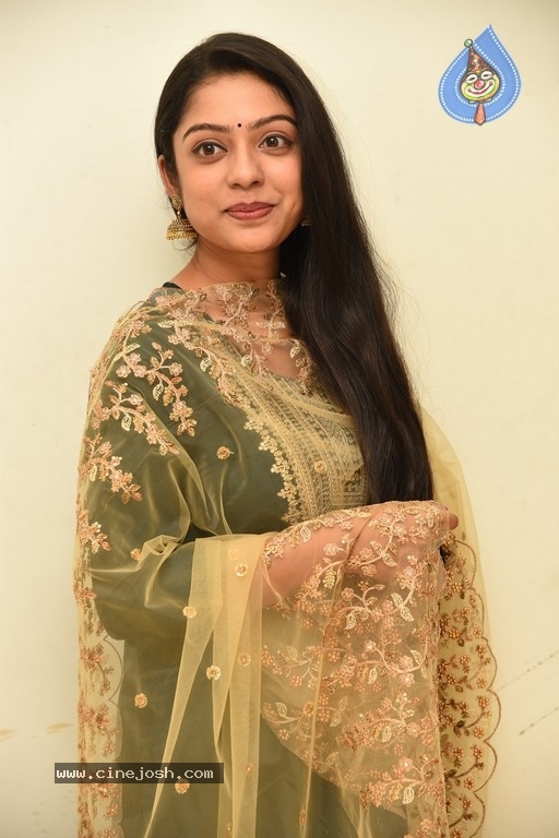 Varsha Bollamma Photos - 17 / 19 photos