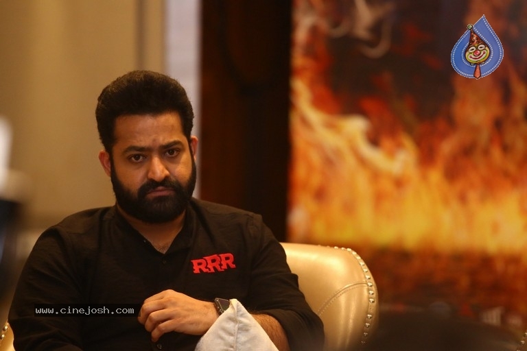 RRR Press Meet - 14 / 42 photos