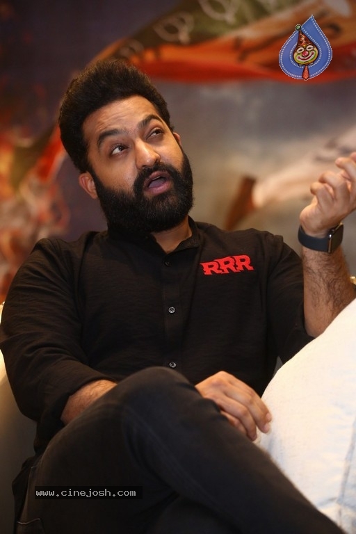 RRR Press Meet - 19 / 42 photos