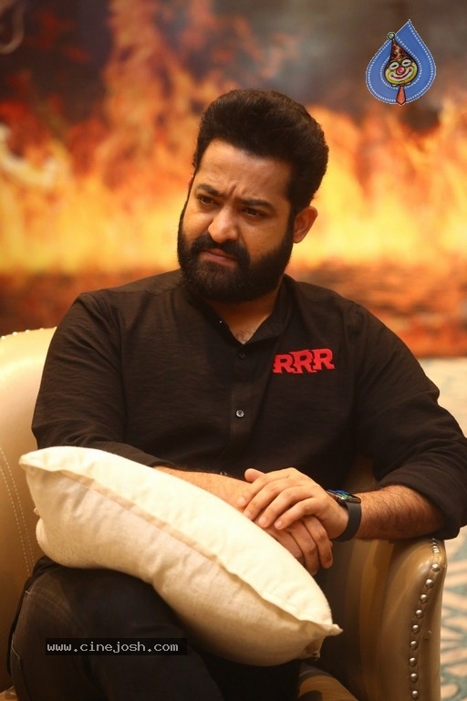 RRR Press Meet - 33 / 42 photos