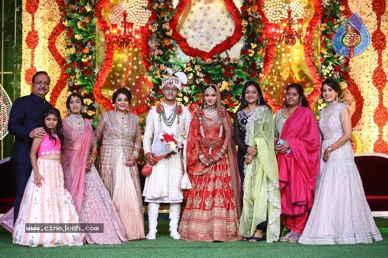 Mayank Gupta weds Sanjana - 29 / 35 photos