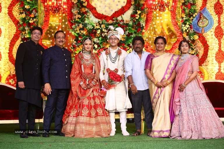 Mayank Gupta weds Sanjana - 30 / 35 photos