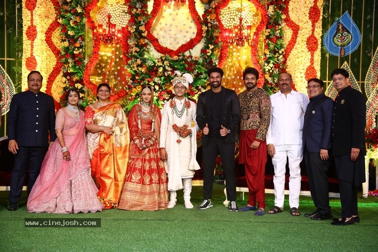 Mayank Gupta weds Sanjana - 31 / 35 photos