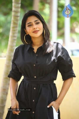 Aishwarya Lekshmi Pics - 5 of 18