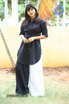 Aishwarya Lekshmi Pics - 15 of 18