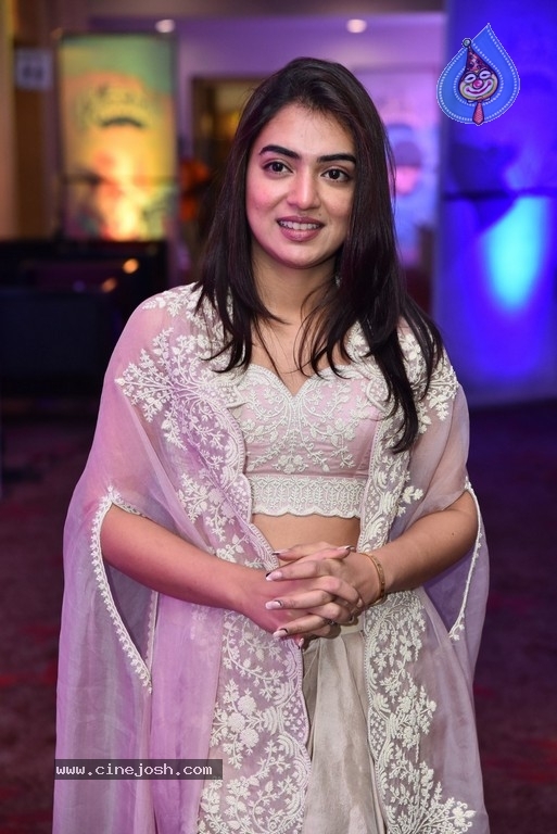 Nazriya Nazim Photos - 2 / 8 photos