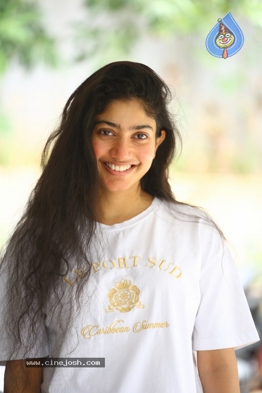 Sai Pallavi Interview Photos - 1 / 21 photos