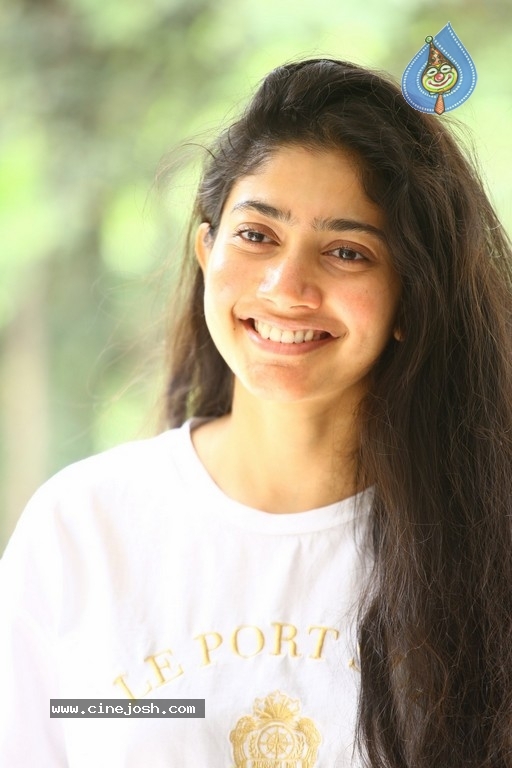 Sai Pallavi Interview Photos - 10 / 21 photos