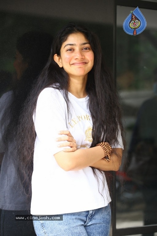 Sai Pallavi Interview Photos - 19 / 21 photos