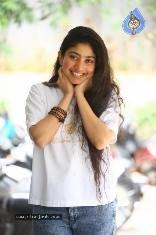 Sai Pallavi Interview Photos - 20 / 21 photos