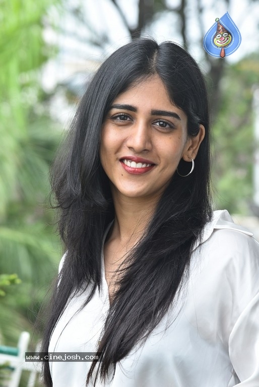 Chandini Chowdary Photos - 8 / 18 photos