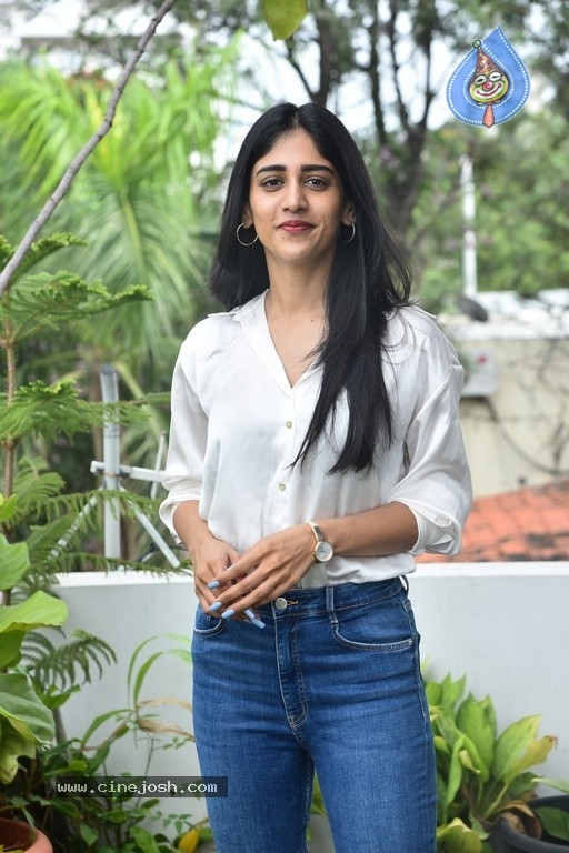 Chandini Chowdary Photos - 16 / 18 photos