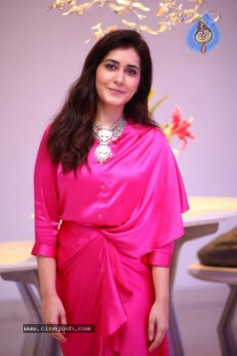 Raashi Khanna Photos - 1 of 16