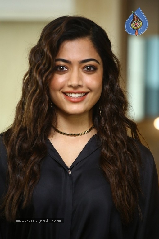 Rashmika Mandanna Photos - 7 / 17 photos