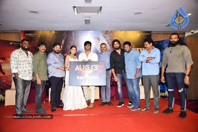 Karthikeya 2 Press Meet - 1 / 21 photos