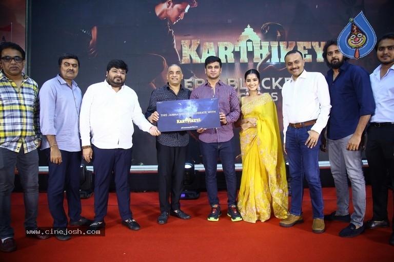 Karthikeya 2 Success Meet - 24 / 30 photos