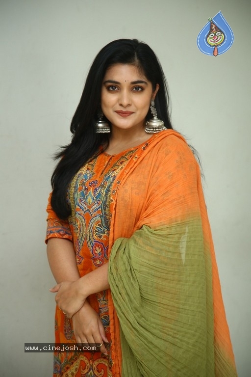 Nivetha Thomas Photos - 9 / 18 photos