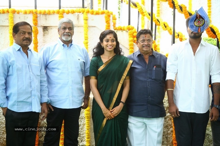 Neekai Nenu Movie Opening - 6 / 21 photos