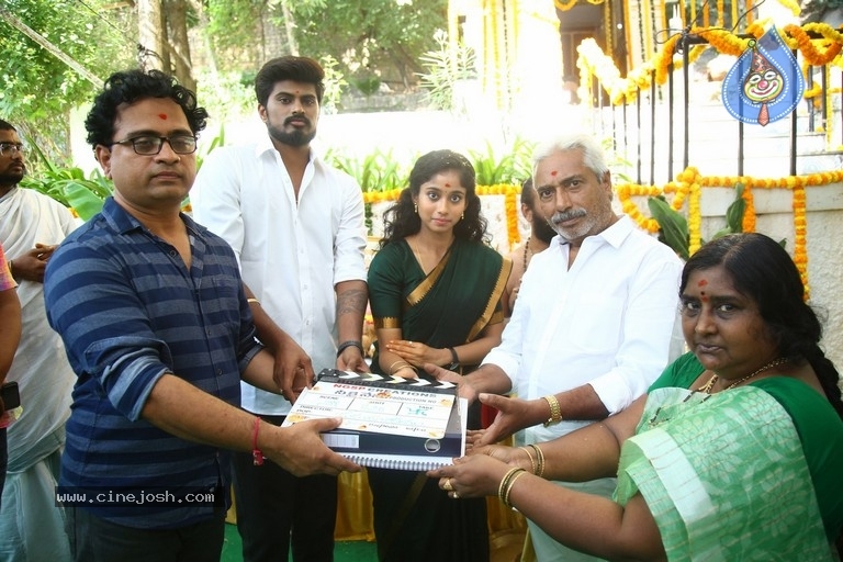 Neekai Nenu Movie Opening - 9 / 21 photos