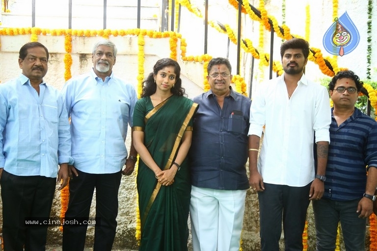 Neekai Nenu Movie Opening - 21 / 21 photos