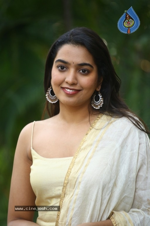 Shivathmika Rajashekar Pics - 7 / 12 photos