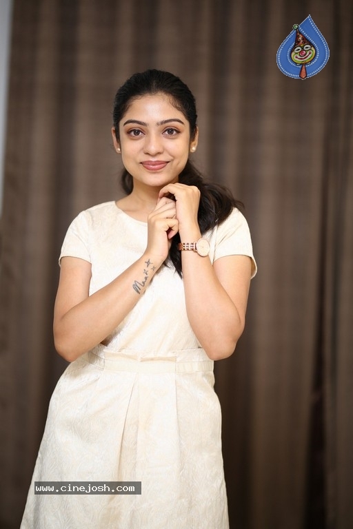 Varsha Bollamma Interview Photos - 8 / 19 photos