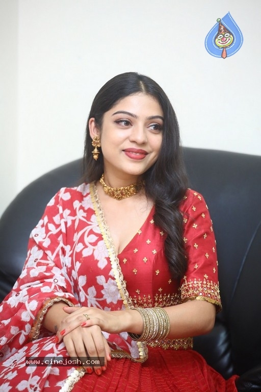 Varsha Bollamma Photos - 4 / 19 photos