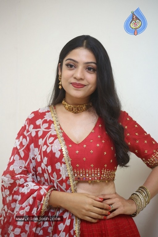 Varsha Bollamma Photos - 6 / 19 photos