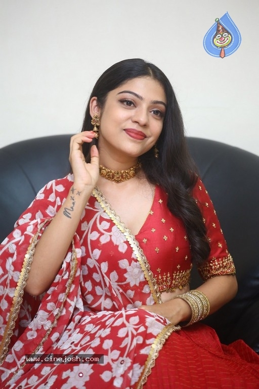 Varsha Bollamma Photos - 8 / 19 photos