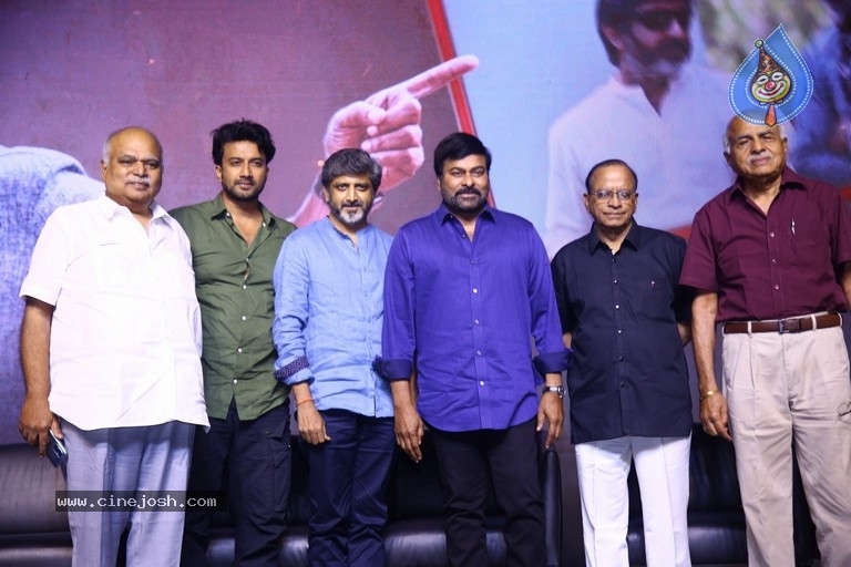 GodFather Movie Press Meet - 2 / 21 photos