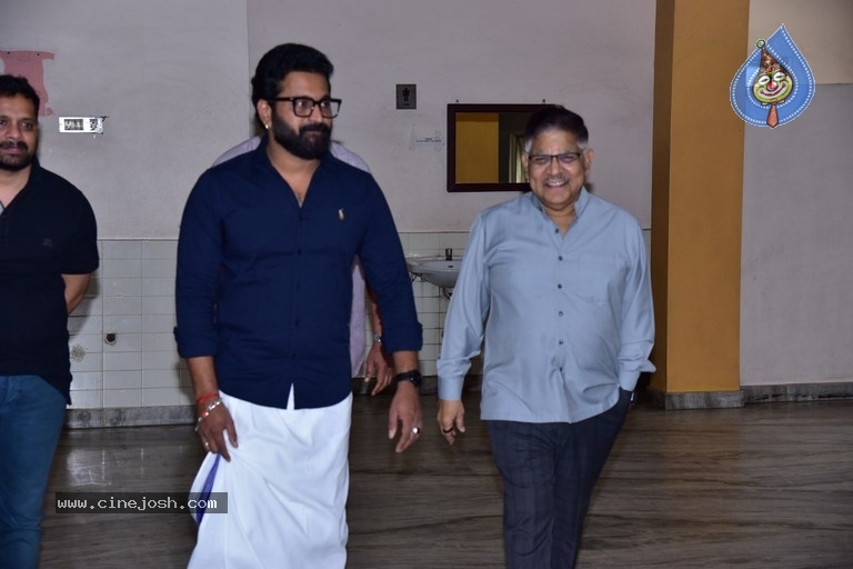 Kantara Movie Success Meet - 8 / 16 photos