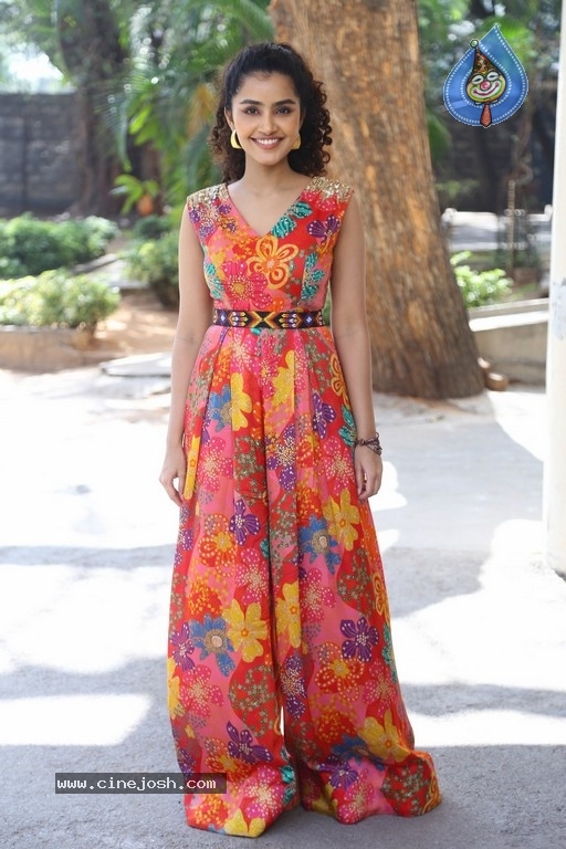 Anupama in long outlet frocks