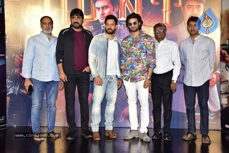 Hunt Press Meet - 3 / 14 photos