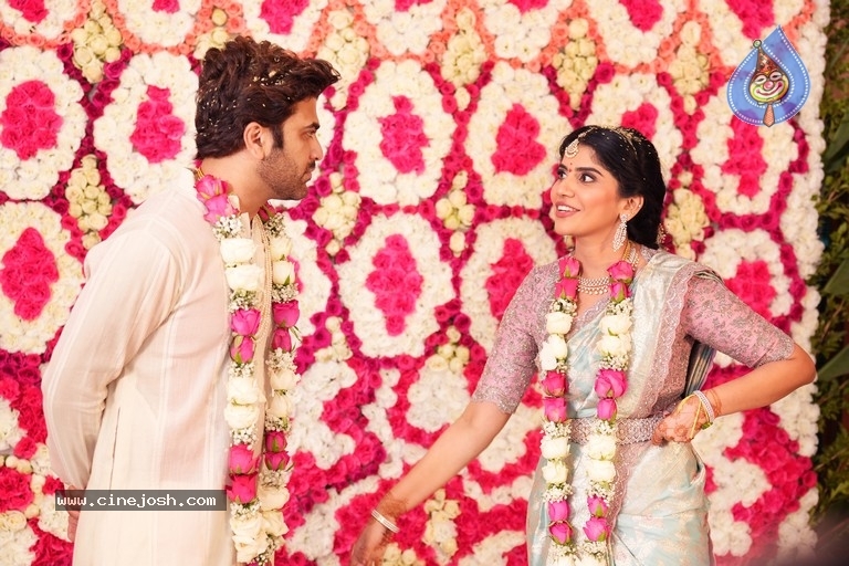 Sharwanand Engagement Photos - 16 / 146 photos