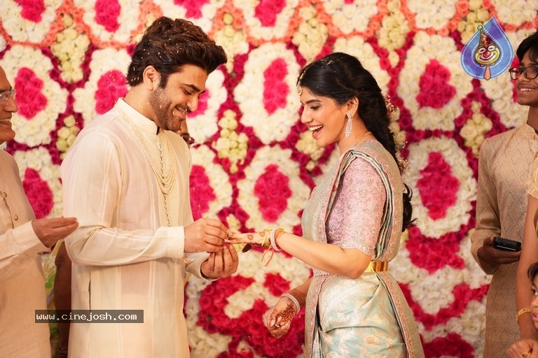 Sharwanand Engagement Photos - 58 / 146 photos