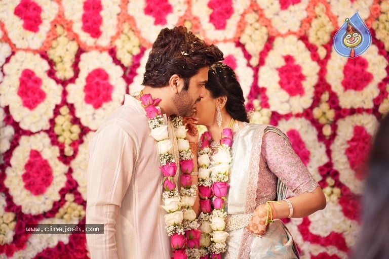 Sharwanand Engagement Photos - 70 / 146 photos