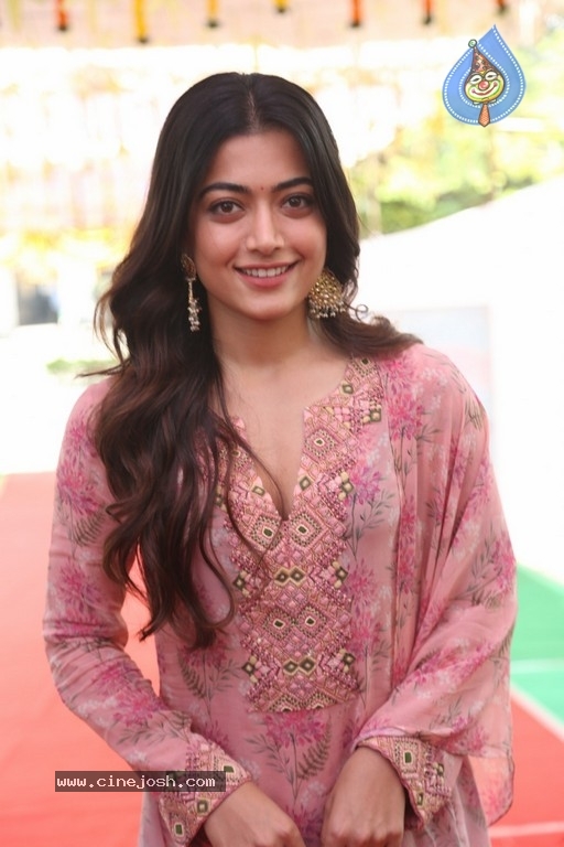 Rashmika Mandanna Photos - 10 / 20 photos