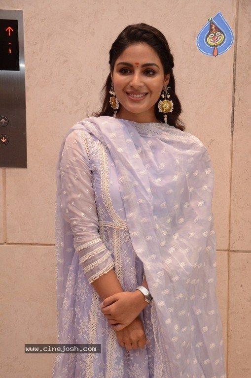 Samyuktha Menon Pics - 14 / 14 photos