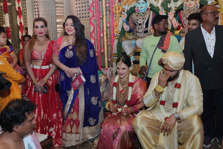 Abhishek Ambareesh Wedding Photos - 24 / 34 photos