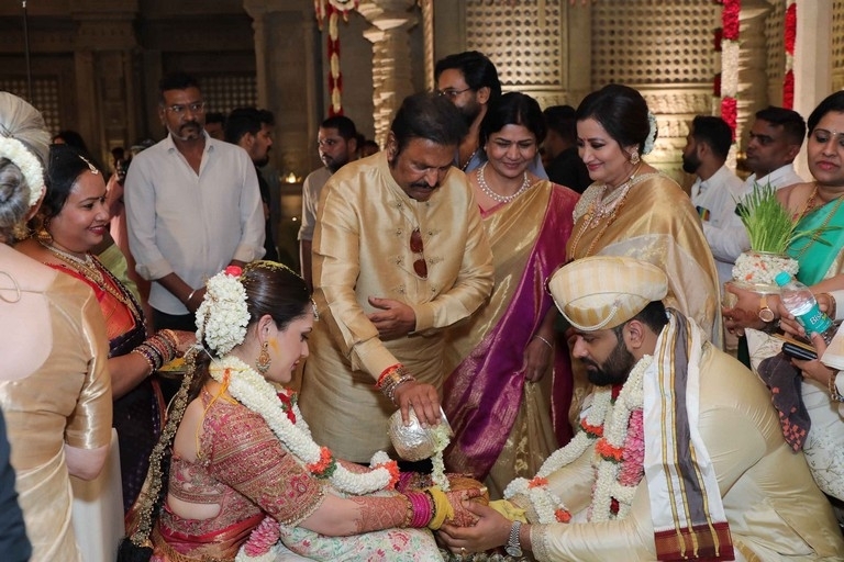 Abhishek Ambareesh Wedding Photos - 28 / 34 photos