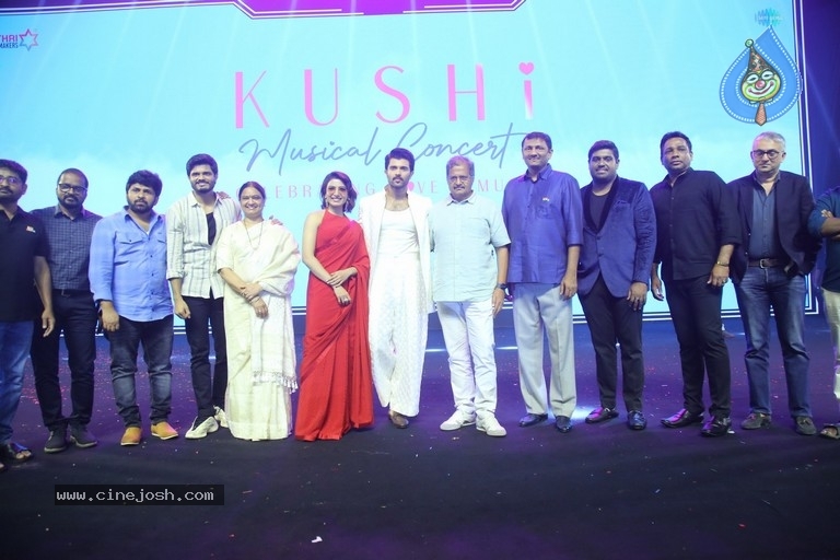 Kushi Musical Concert Photos - 45 / 120 photos