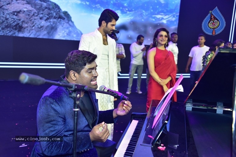 Kushi Musical Concert Photos - 114 / 120 photos