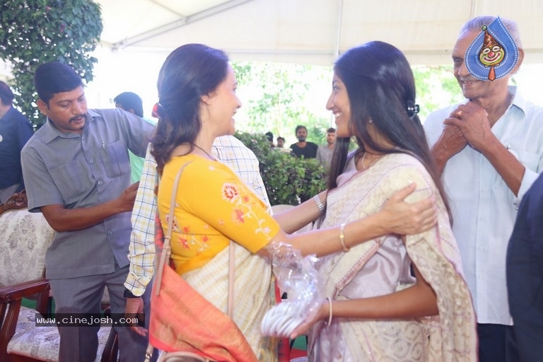 ANR Statue Inauguration - 30 / 70 photos