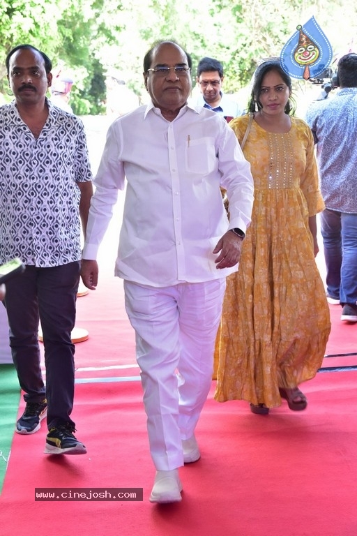 ANR Statue Inauguration - 48 / 70 photos