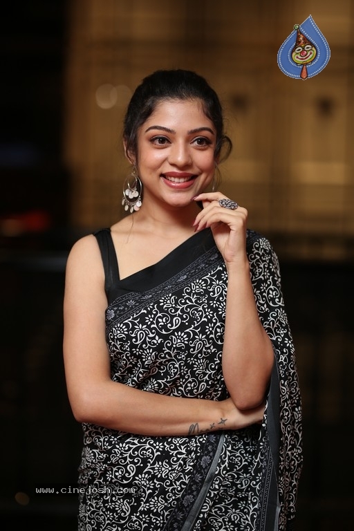 Varsha Bollamma Photos - 2 / 40 photos