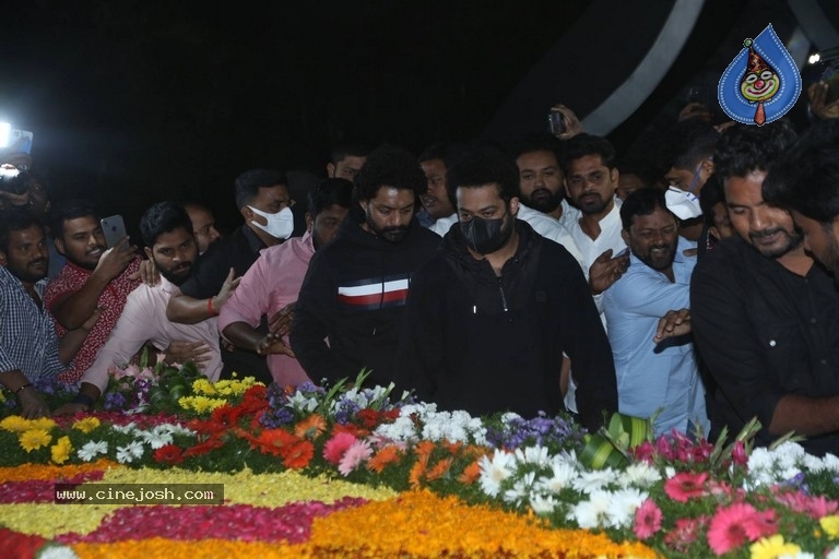 Nandhamuri Heros at NTR 28th Death Anniversary - 8 / 58 photos