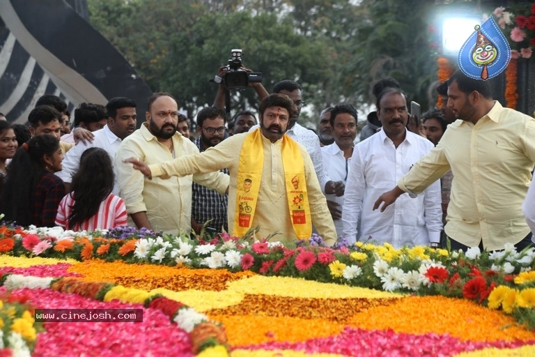 Nandhamuri Heros at NTR 28th Death Anniversary - 10 / 58 photos