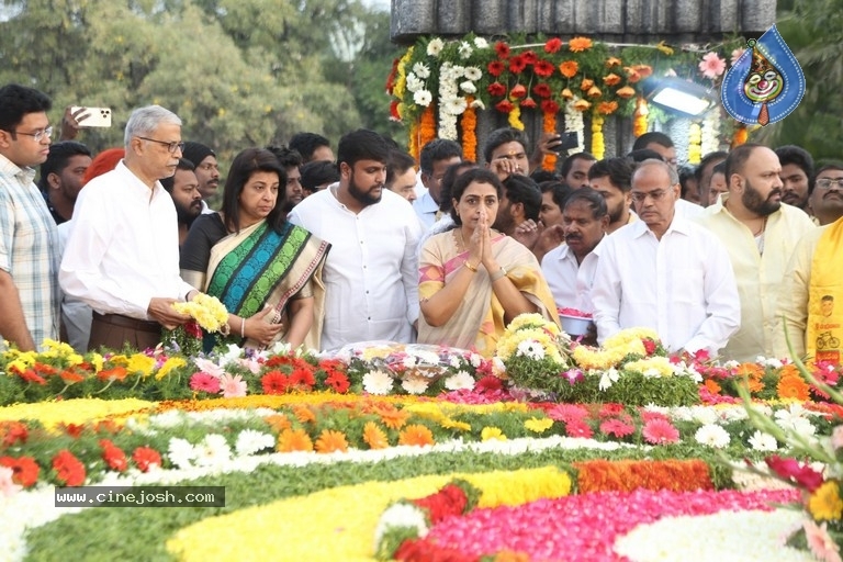 Nandhamuri Heros at NTR 28th Death Anniversary - 45 / 58 photos