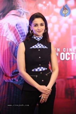 Alia Bhatt Photos - 17 of 19