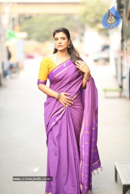 Aishwarya Rajesh Pics - 6 of 12